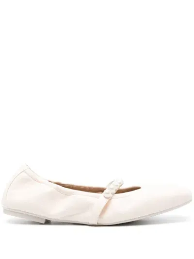 Stuart Weitzman Flat Shoes In Seashell