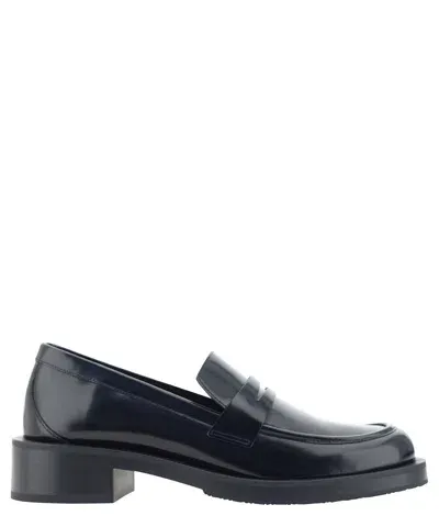 Stuart Weitzman Palmer Loafers In Black