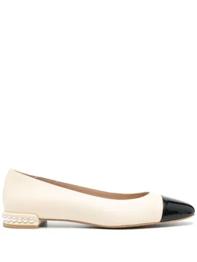 Stuart Weitzman Pearl Flat Leather Ballerina Shoes In Neutrals