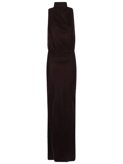 The Andamane Tabita Sleeveless Detailed Maxi Dress In Rouge Noir