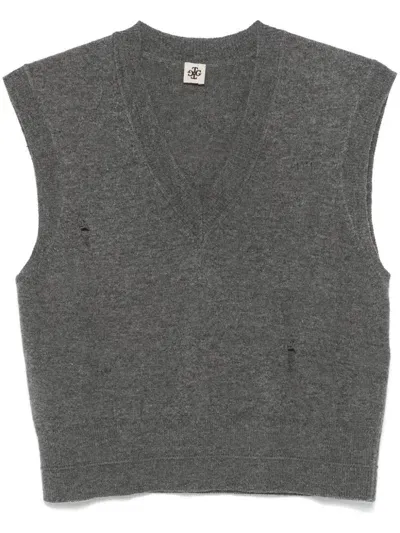 The Garment Cosmo Vest In Grey