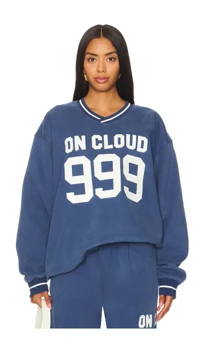 The Mayfair Group On Cloud Nine V Neck Sweatshirt In 블루