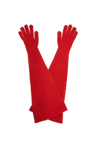 The Row Fergie Long Cashmere Gloves In Red