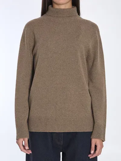 The Row Hepny Turtleneck Sweater In Beige