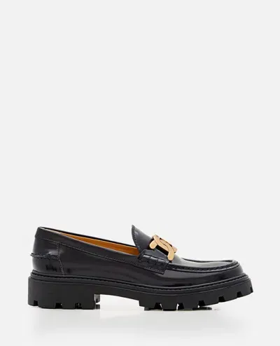 Tod's Patent Leather Loafers In Black