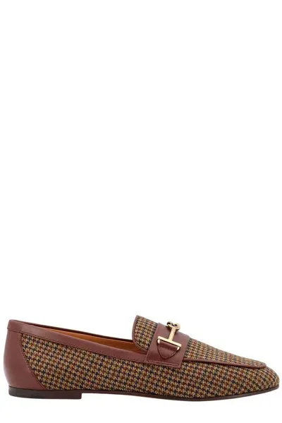 Tod's Beige Leather Piedepoule Moccasin In Brown