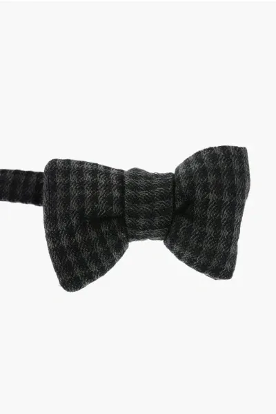 Tom Ford Checkered Wool Bow-tie In Black