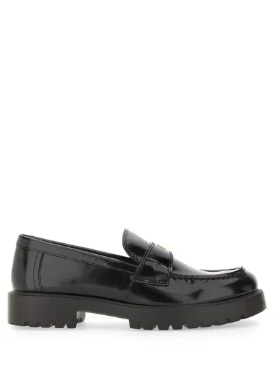 Tory Burch Classic Loafer In Black