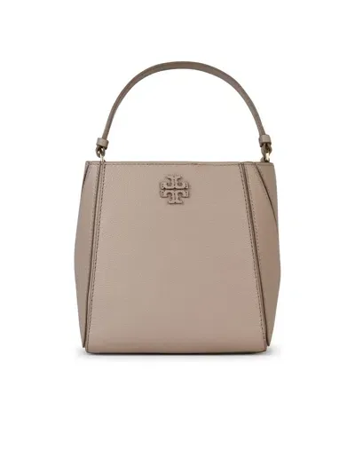 Tory Burch Mcgraw Small Bucket Bag In Nude Leather In Fresh Clay