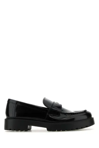 Tory Burch Classic Lug Loafers In Black