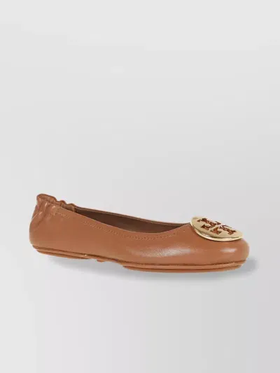 Tory Burch Travel Ballet Flat Metal Logo In Gold