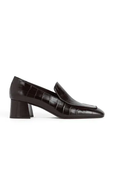 Totême Croc-embossed Leather Loafer Pumps In Brown