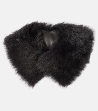 Totême Leather-lined Shearling Collar In Black