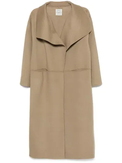 Totême Shawl-lapels Coat In Neutrals