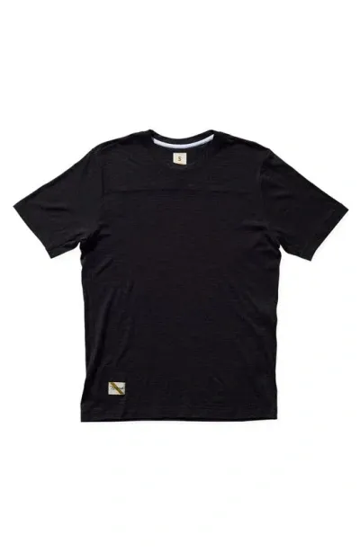 Tracksmith Harrier Tee In Black