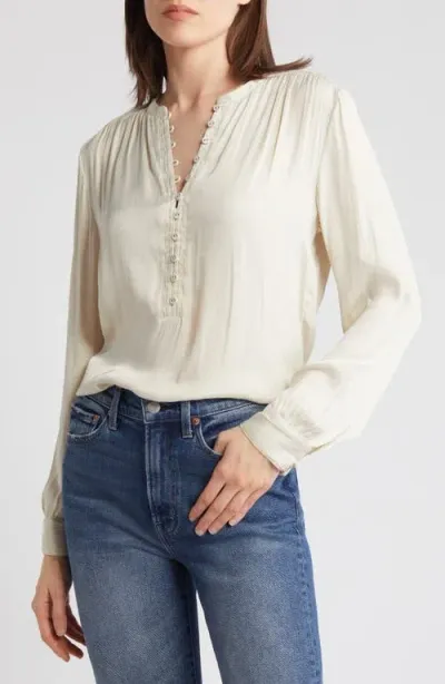 Treasure & Bond Drapey Long Sleeve Top In Ivory Dove