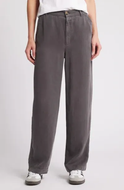 Treasure & Bond Flat Front Straight Leg Pants In Grey Pavement