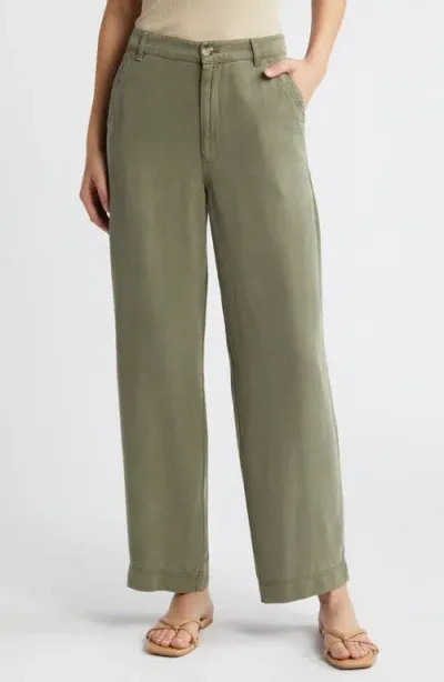 Treasure & Bond Flat Front Straight Leg Pants In Olive Kalamata