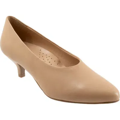 Trotters Kimber Pump In Taupe Suede