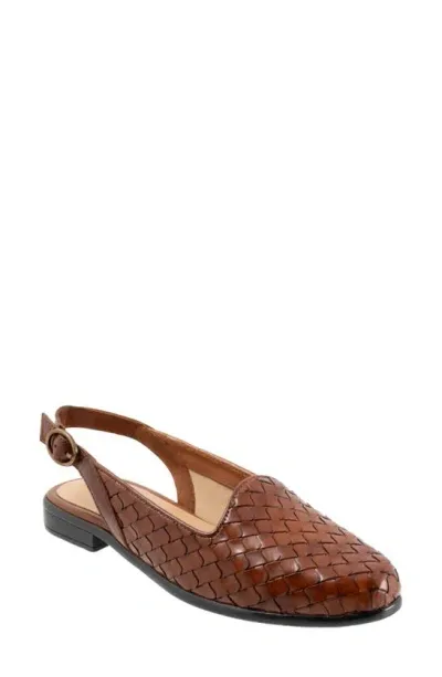 Trotters Lea Slingback Flat In Brown