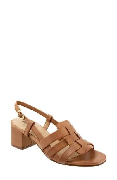 Trotters Luna Slingback Sandal In Luggage