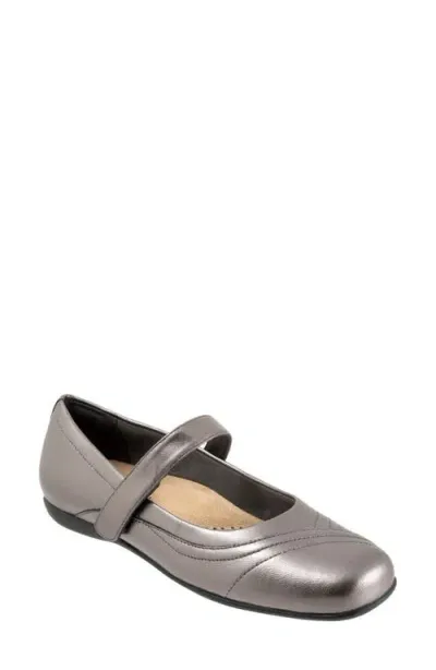 Trotters Sherese Mary Jane Flat In Pewter