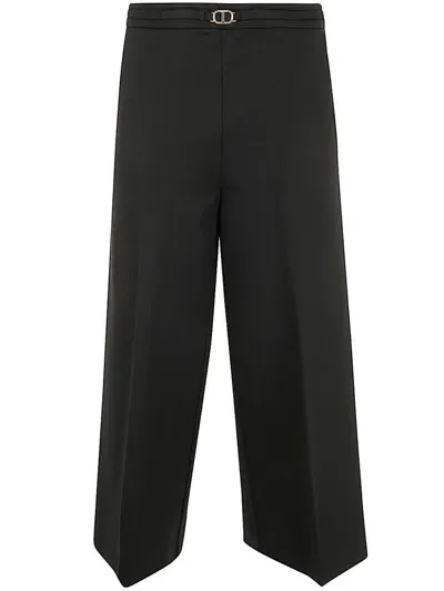 Twinset Oval T Waist Strap Cropped Trousers In Negro