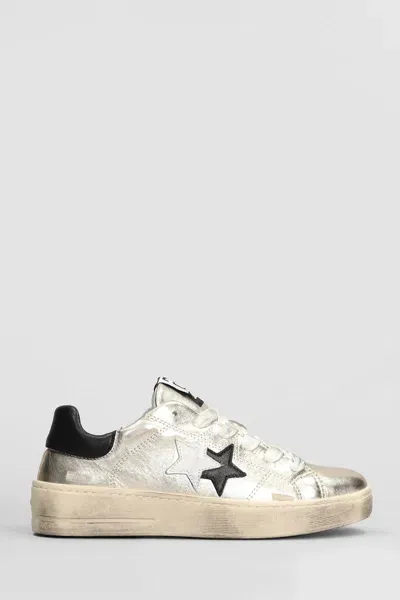 Two Star Sneakers In Silver