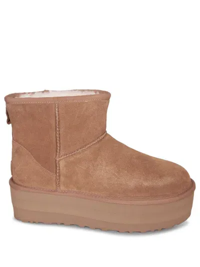 Ugg Boots In Brown