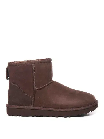 Ugg Classic Mini Ii Logo In Beis