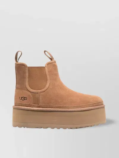 Ugg Stivaletto Chelsea Neumel Platform Color Cuoio In Beige