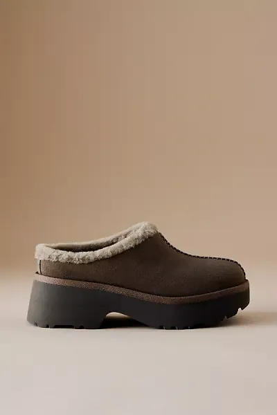 Ugg New Heights Cosy Clogs In Olive