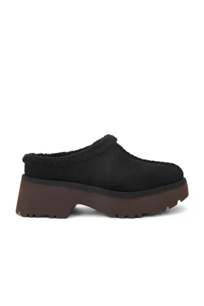 Ugg New Heights Cozy Clog In Black