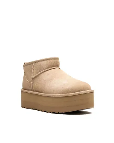 Ugg Ultra Mini Classic - Boots With Plateau In Beige