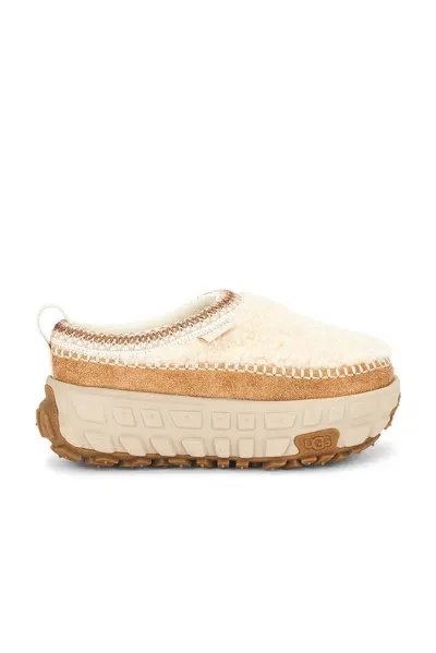 Ugg Venture Daze Cozy Slipper In Beige