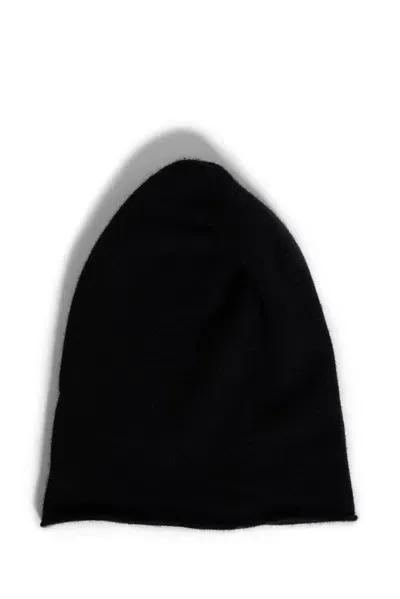 Uma Wang Rolled Brim Knitted Hat In Black