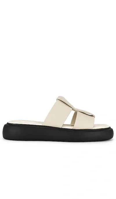 Vagabond Blenda Sandal In Off White Leather