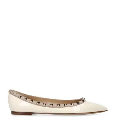 Valentino Garavani Leather Rockstud Ballet Flats In White