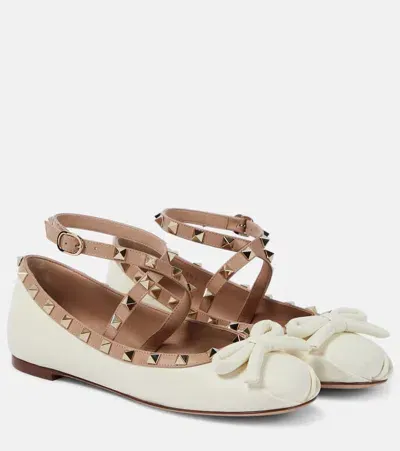 Valentino Garavani Rockstud Leather Ballet Flats In Pink