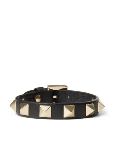 Valentino Garavani Rockstud Leather Bracelet In Black