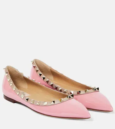 Valentino Garavani Rockstud Patent Leather Ballet Flats In Beige