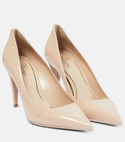 Valentino Garavani Rockstud Patent Leather Pumps In Pink