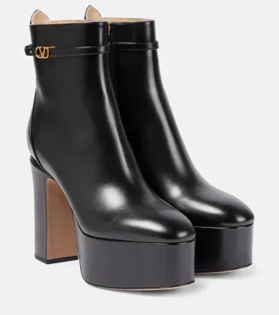 Valentino Garavani Vlogo Leather Ankle Boots In Black