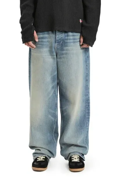 Vayder Wide Leg Jeans In Irving