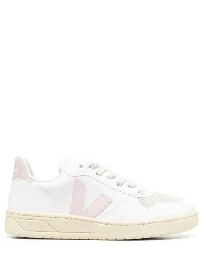 Veja V-10 Leather Sneakers In Neutrals