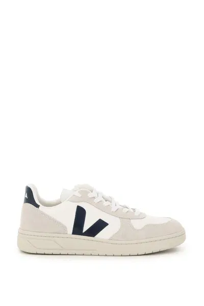 Veja V 10 B Mesh Sneakers In White