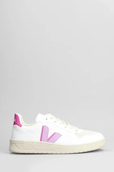 Veja V-10 W Ii Sneakers In White