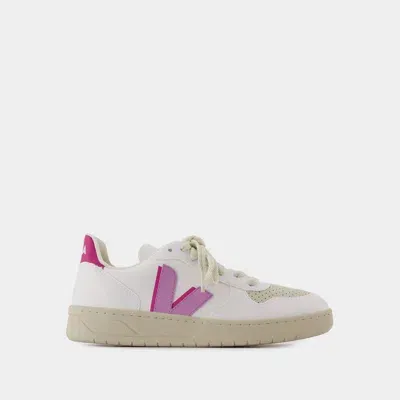 Veja V-10 W Sneakers In White