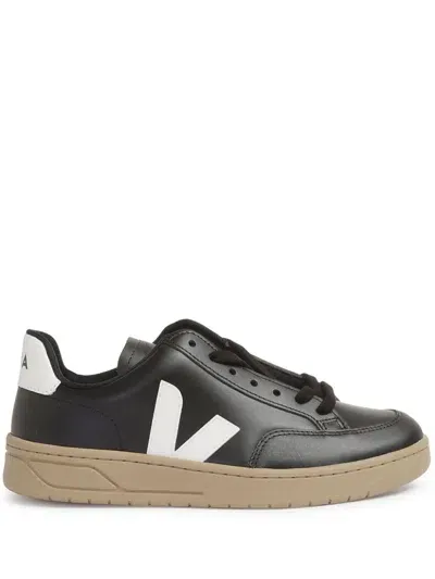 Veja V-12 Low Top Sneakers In Black