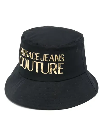 Versace Jeans Couture Logo-raised Bucket Hat In Black